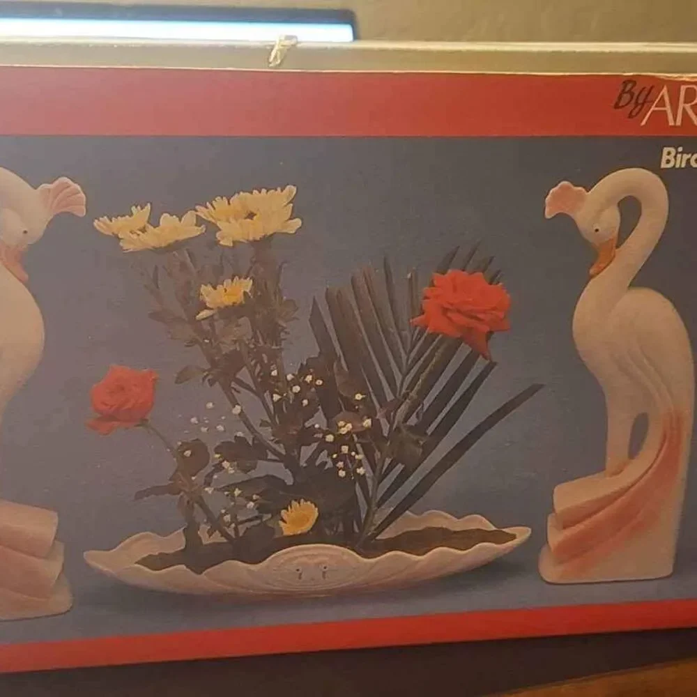 1988 Artmark Console Set Bird of Paradise Set and Vase in Original Box 12
